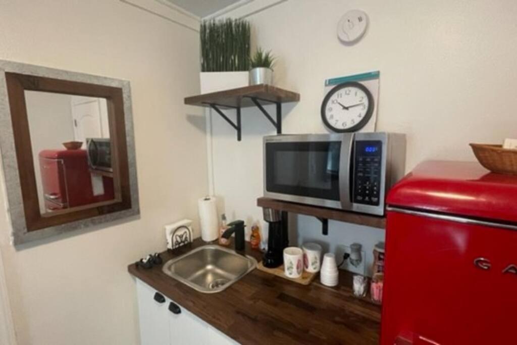 Lovely Studio Apartment With Kitchenette. Tampa Exterior foto